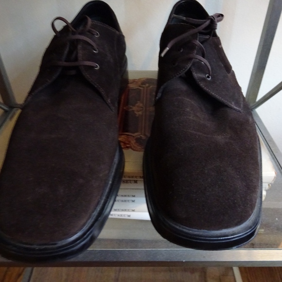 " Salvatore Ferragamo" Mens Chocolate Suede Shoes - Picture 2 of 7